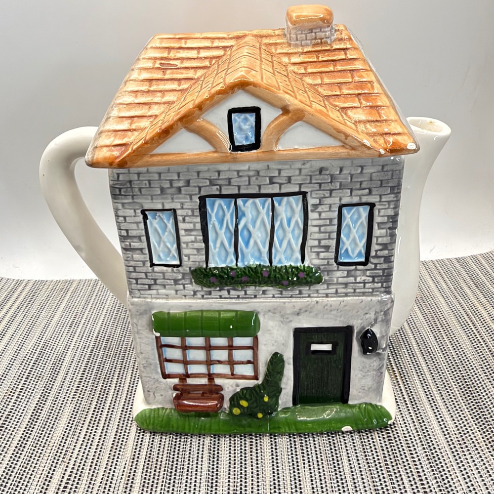 Vintage The Tea Shop Cottage Teapot Ceramic Hand Painted House 8 Inch